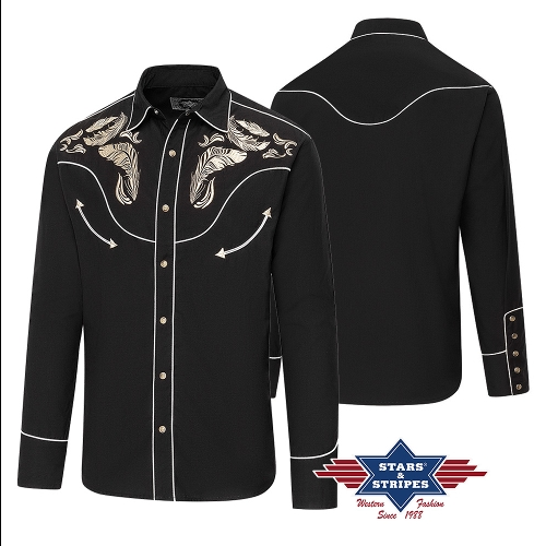Exquisita camisa western con magnífico bordado en el pecho. Armoniosamente coordinado con ribetes y puños altos de cinco botones.
