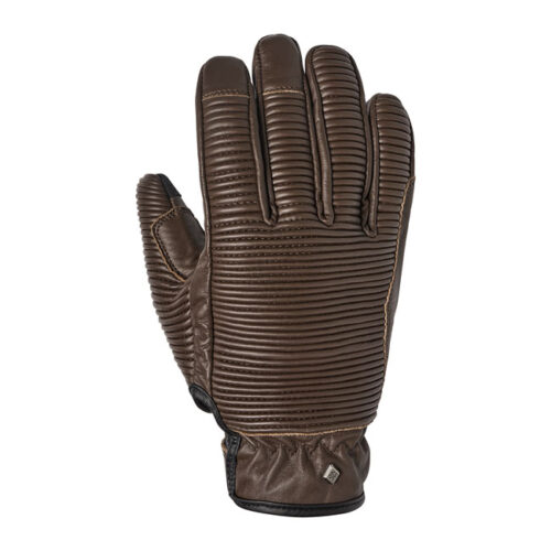 El guante Molino de RSD presenta un diseño único en el dorso con nervaduras flexibles que proporcionan articulación y protección similar a la de un armadillo. Los guantes cuentan con la certificación CE EN 13594:2015 y están fabricados 100 % en piel de vacuno flor, con cierre de velcro, índice y pulgar con tecnología Cell-Touch y palma multicapa. Un guante de cuero premium para motociclistas, listo para recorrer kilómetros.