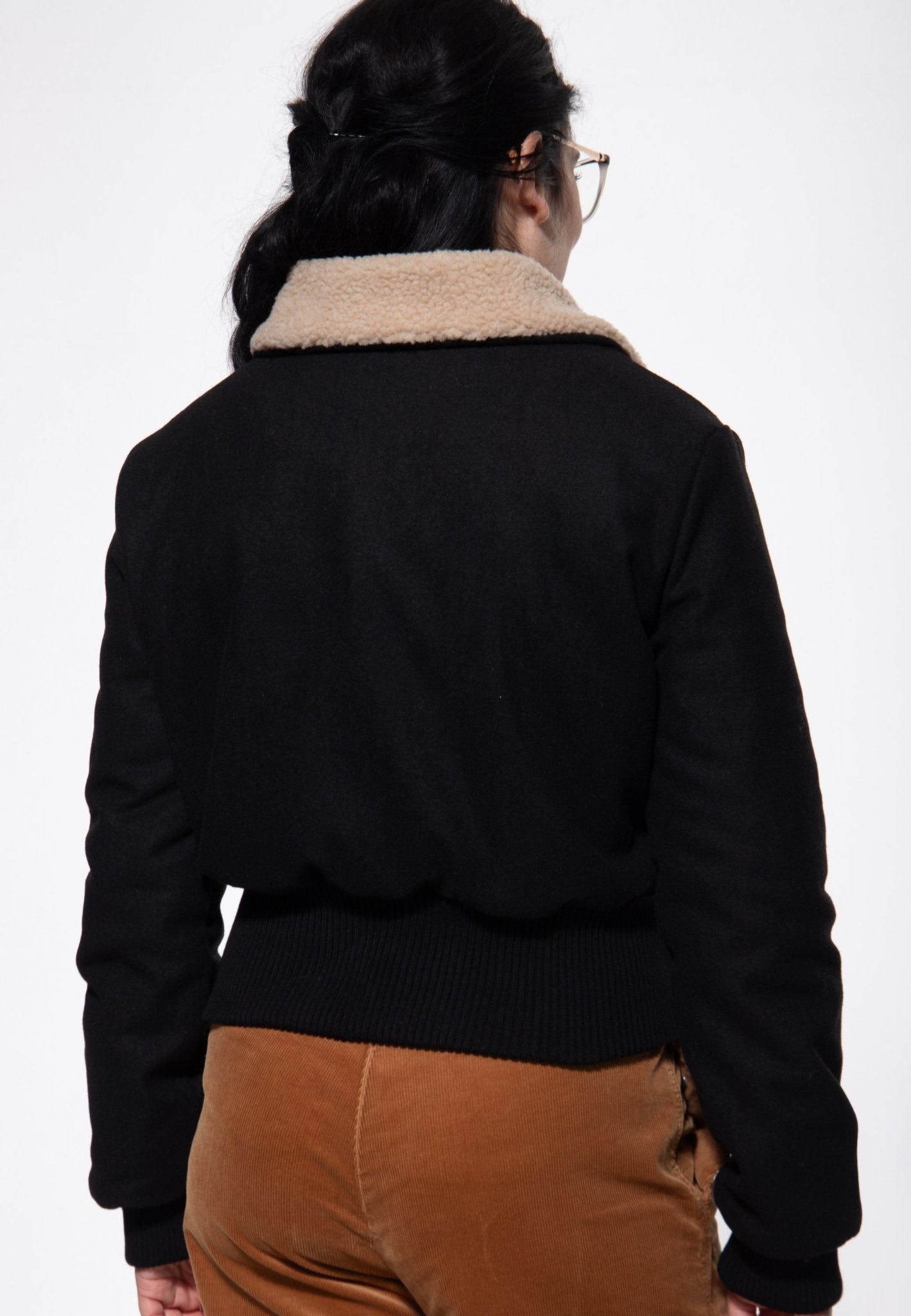 Chaqueta Vintage Queen Kerosin con Cuello Teddy Negra - Imagen 3