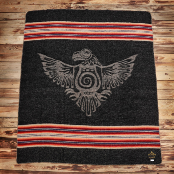 1969 Denakatee Depakatè wool blanket faded black